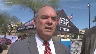 Former Arizona lawmaker Don Shooter on life support