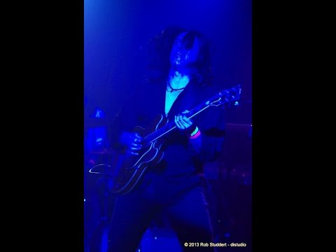 Dave Bova guitar solo showcase - Playing Ritchie Blackmore & Steve Morse styles