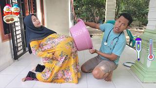 Drama Lucu 😂🥰 Ibu Hamil Melahirkan Pakai Ember Ajaib