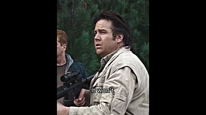 Walker Saves Rick 🤯 | The Walking Dead S7.E1 | #shorts