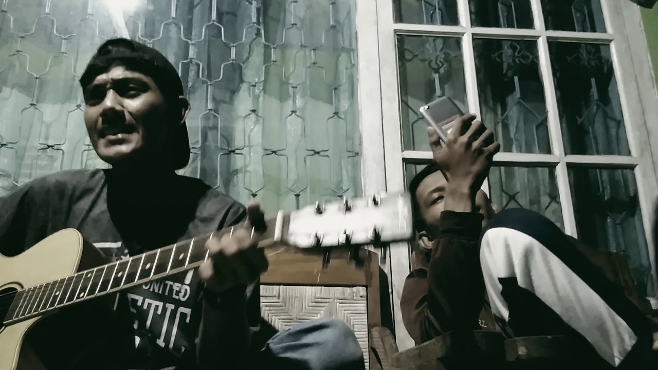 Slank - Maafkan (Cover Acoustic Version) Chords - Chordify