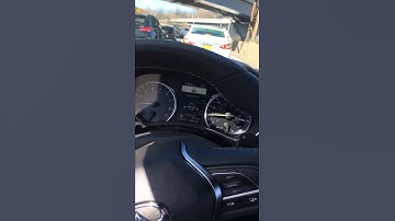 Predictive Forward Collision Warning in 2017 Infiniti Q60 Red Sport 400