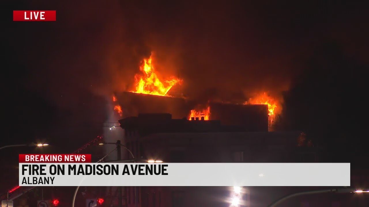 Fire breaks out near Empire State Plaza