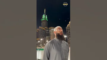 قل لمن الأرض ومن فيها محاكاة الشاب للشيخ ياسر الدوسري وكأنه هو في العام الذهبي في الحرم المكي 