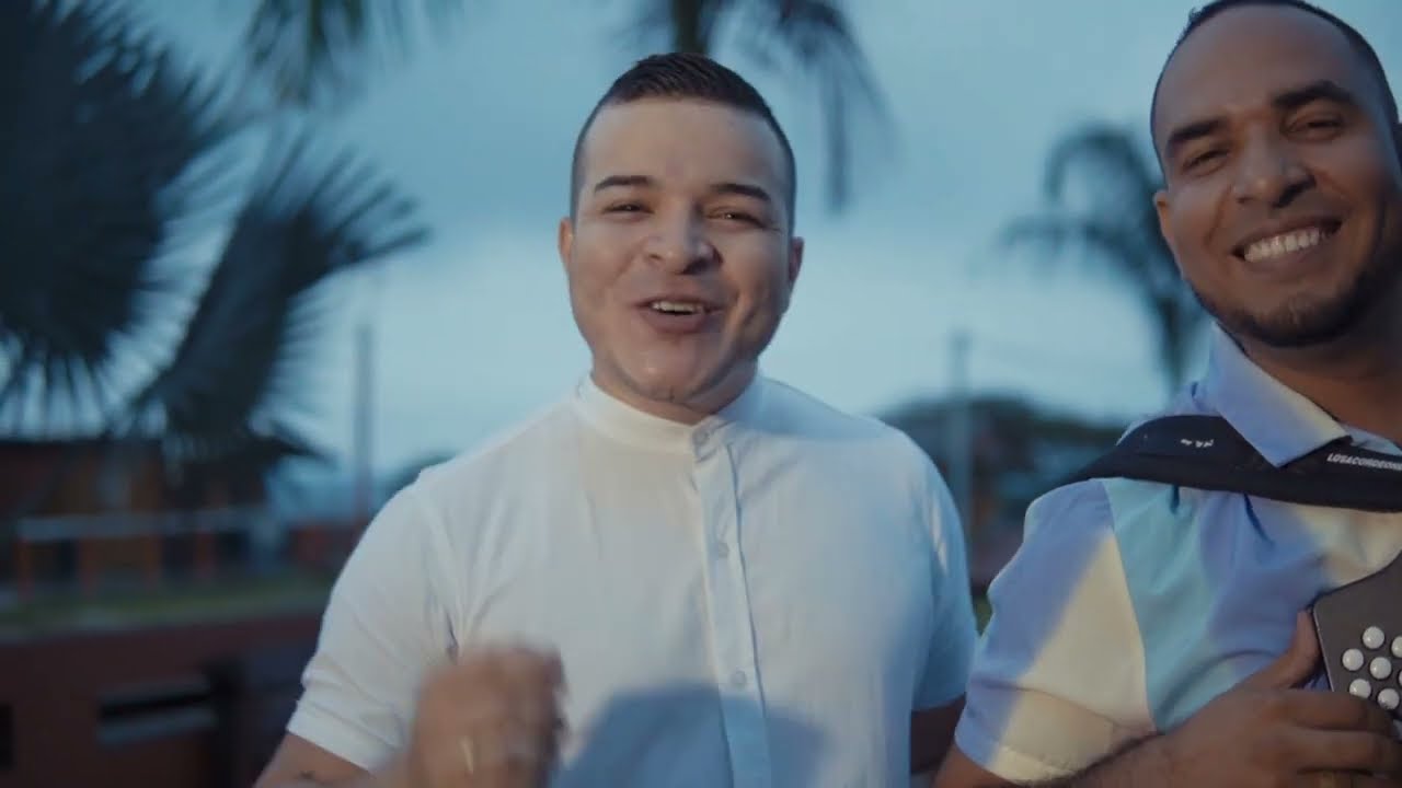 Me Cogiste De Marrano  - Adrian Vera