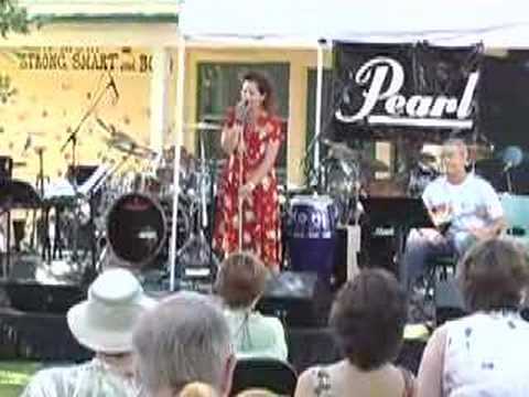 Concert Series/Perla Batalla