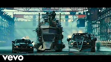 INDILA - Ainsi Bas La Vida (MXEEN Remix) | Death Race Frankenstein [Battle scene]