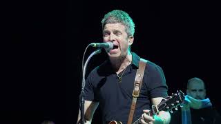 Video thumbnail of "Noel Gallagher's High Flying Birds - Open The Door, See What You Find - Ridgefield WA"