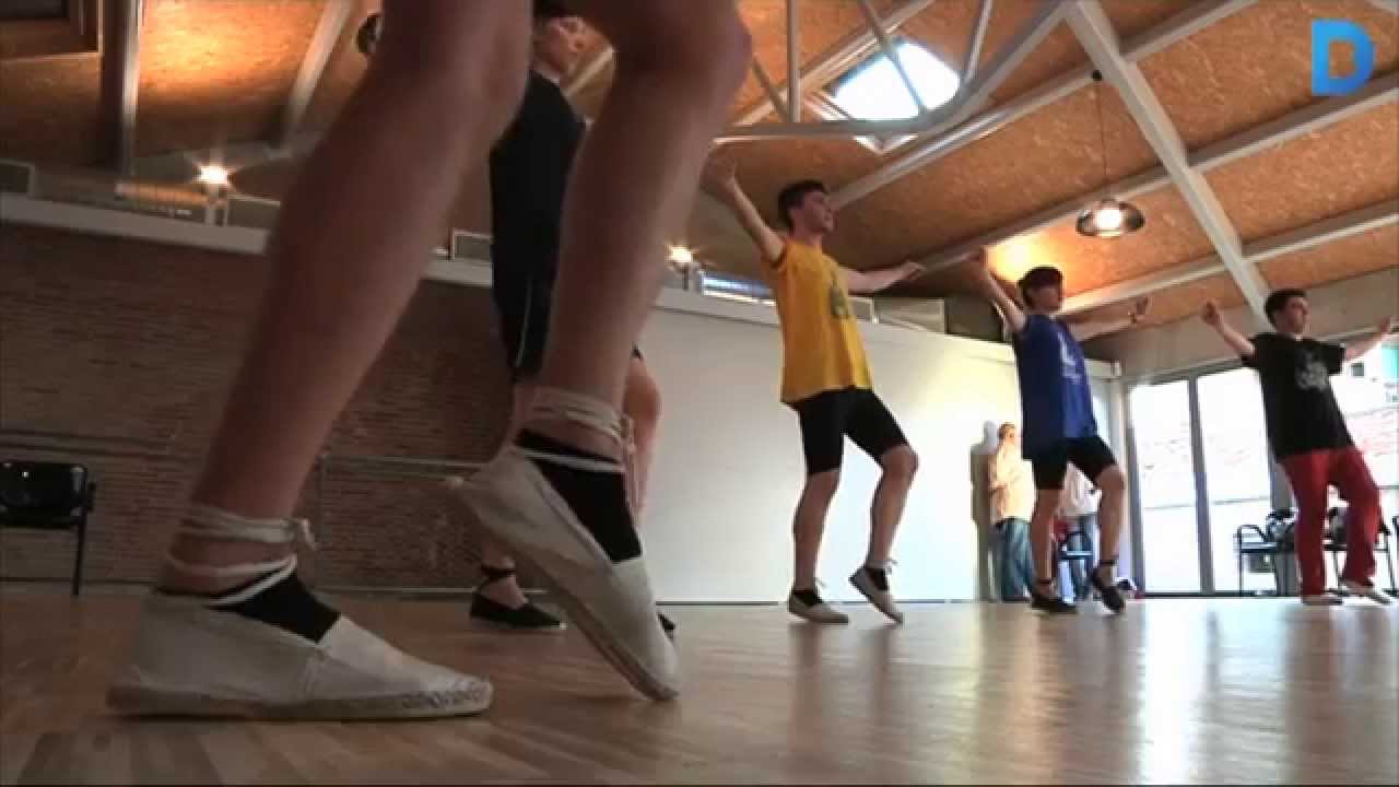 barcelona catalonia plaza hotel El Grup Sardanista Maig celebra 50 anys