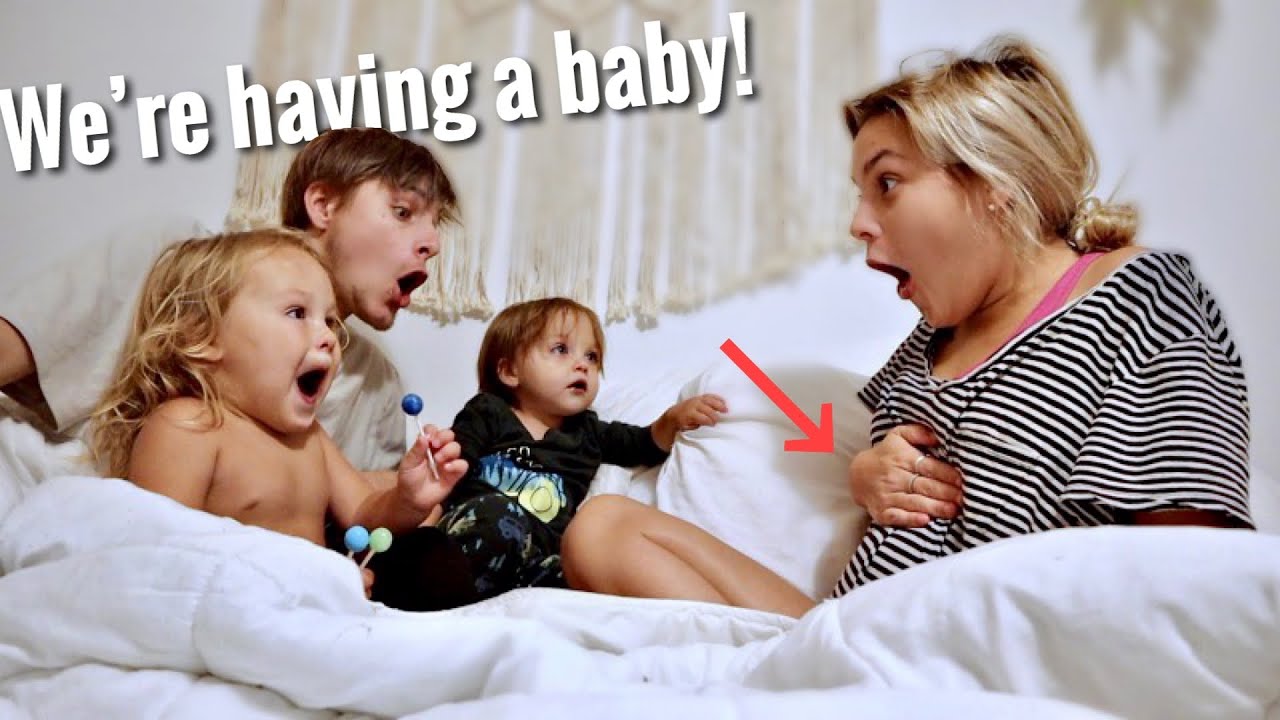 Telling Our Kids We're Pregnant! (the sweetest reaction)