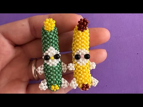 Вторая часть видео. Котик в костюме банана из бисера, котик в костюме огурца#амигурумиизбисера #рек
