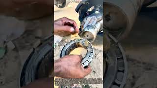 차축 베어링 수명을 극대화하는 그리스 패킹 정비 노하우 #AxleMaintenance #BearingGrease #HeavyEquipment #Machinery #Technical