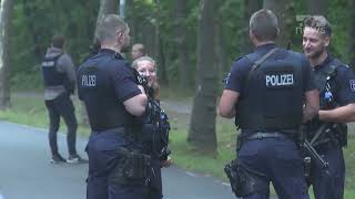 Top News - Një Luan Në Arrati, Tmerr Në Berlin Policia Urdhëron Banorët Të Qëndrojnë Në Shtëpi