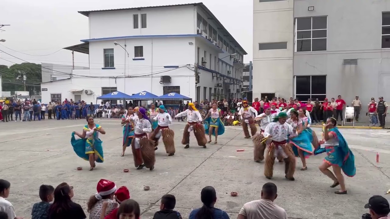 Coreografía del Inti Raymi - Policía Nacional del Ecuador Distrito Sur