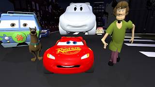 McQueen ve Scooby-Doo HAYALET ARABA'dan Kaçıyor !