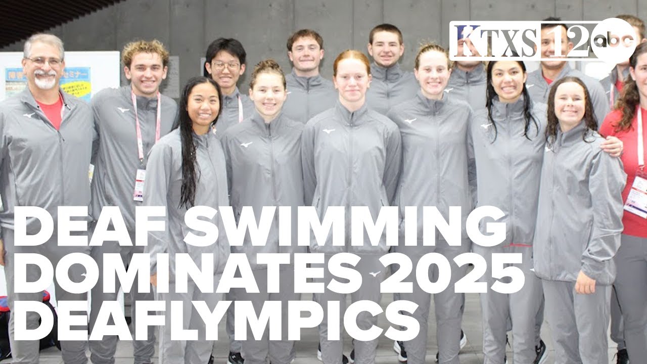 Сборная США по плаванию среди глухих под руководством главного тренера Марка Джедоу из МакМюрри д...