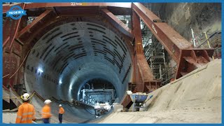 GIANT PIPE. Extremely Fast Pipeline Construction Technology. How To Install Pipe At Rocky Mountains