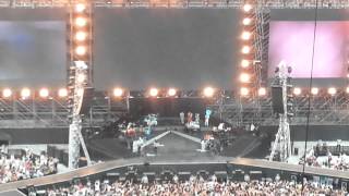 Django intro - Backup Tour Lorenzo negli Stadi 2013 @ San Siro