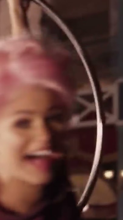 Zendaya's Stunts in The Greatest Showman were real - YouTube