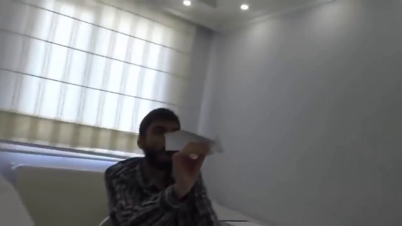 melih bak uçuyosun melih - YouTube