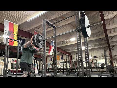 Video thumbnail: Squat Mechanics Under the Bar