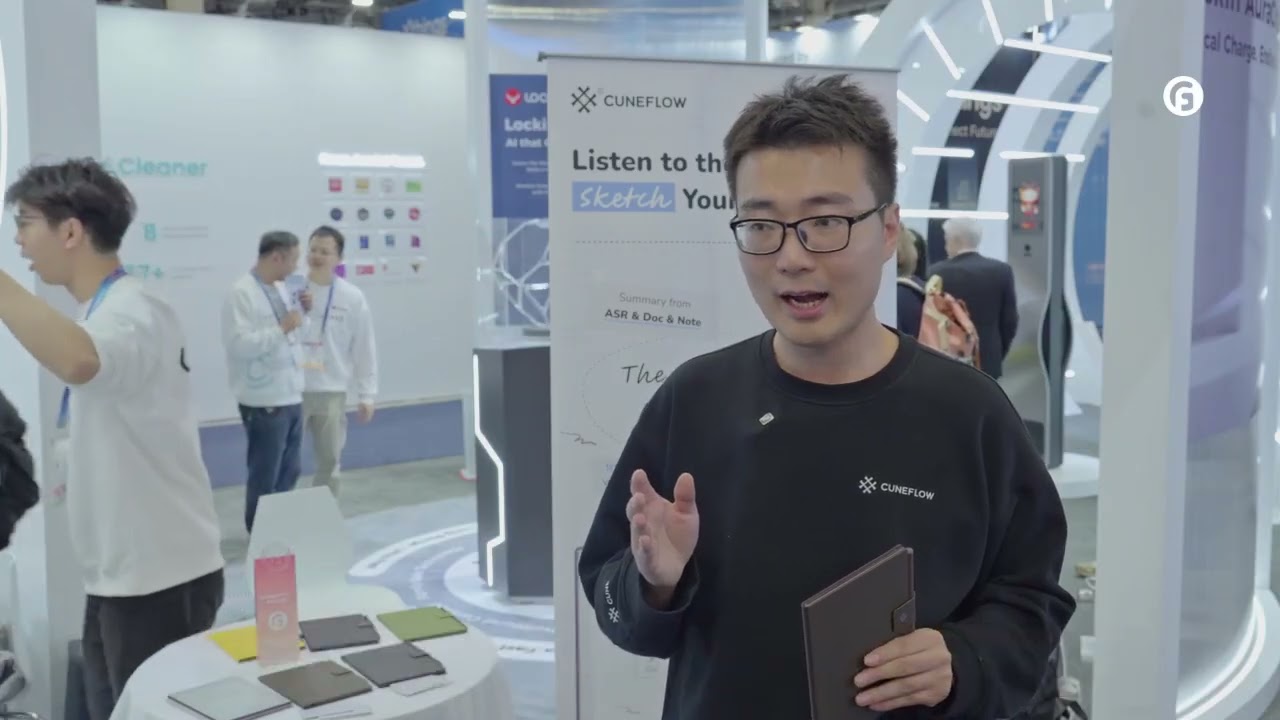 Cuneflow E-Ink AI Notebook at CES 2026 | Think on Paper, Let AI Do the Work