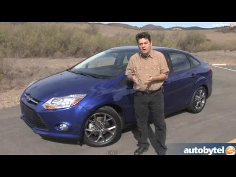 2014-ford-focus-se-sedan-test-drive-video-review