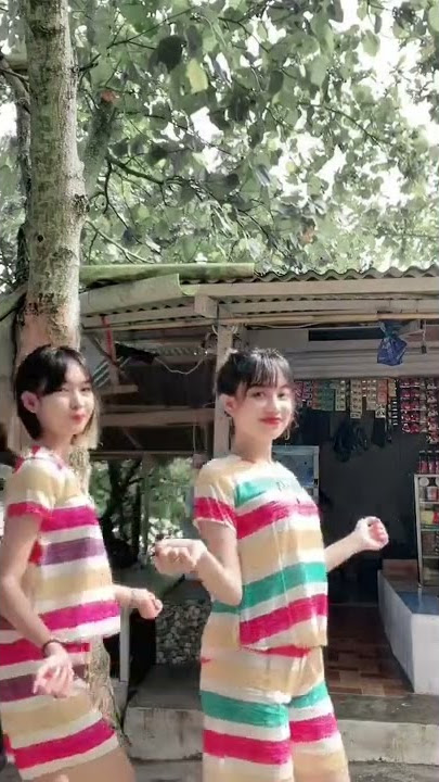 Kembar 3 🥰 #shorts #juyyputrii21 #juyputri #juyyputri