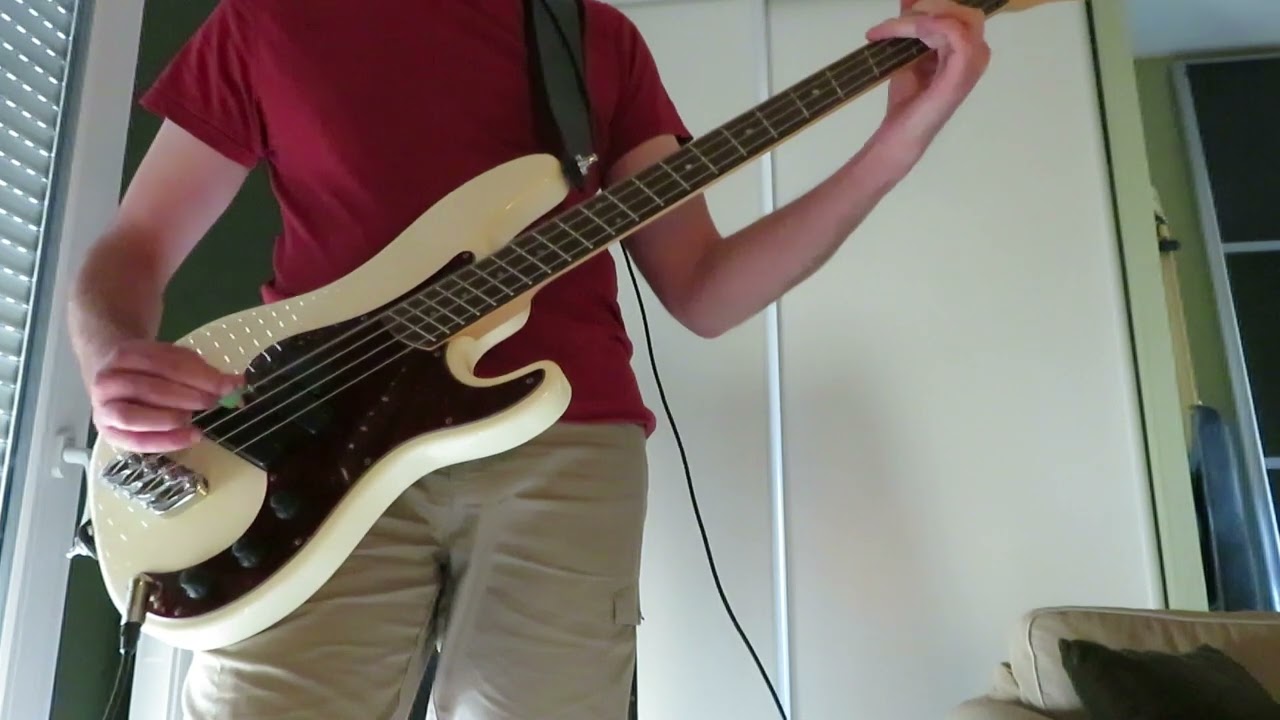 Sum 41 - Blood In My Eyes (Bass cover)