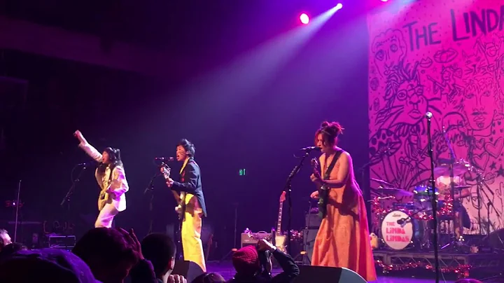 The Linda Lindas @ The Fonda Theatre, Los Angeles....