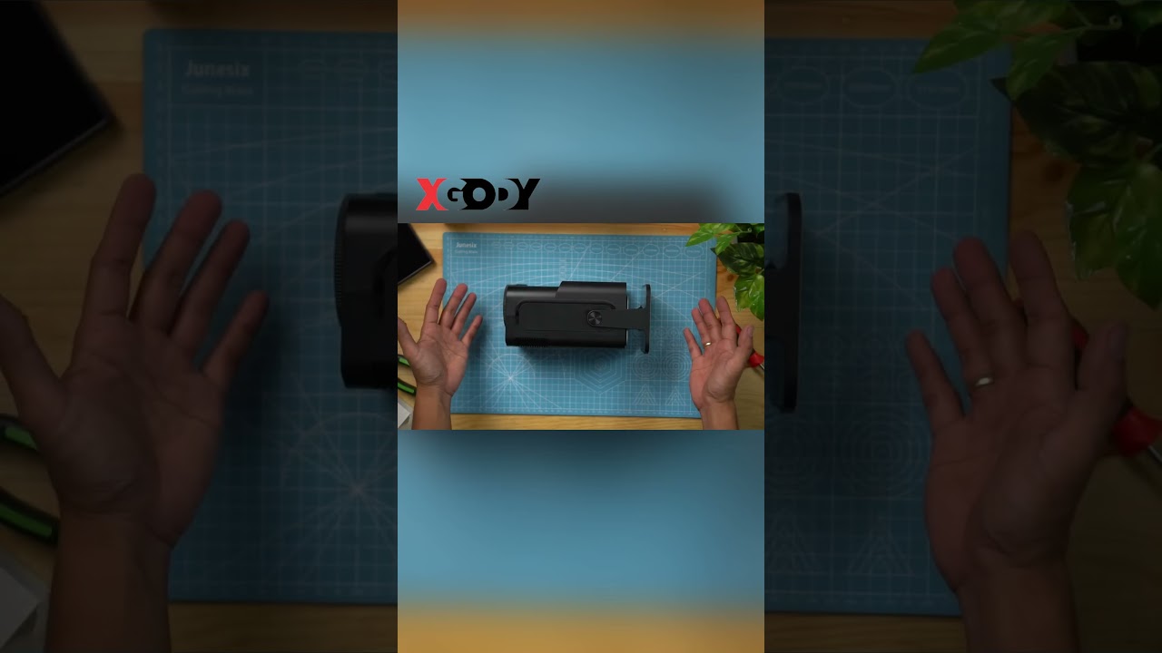 Dual-band WiFi and Bluetooth 5.0 | Gimbal5 projector has strong connection