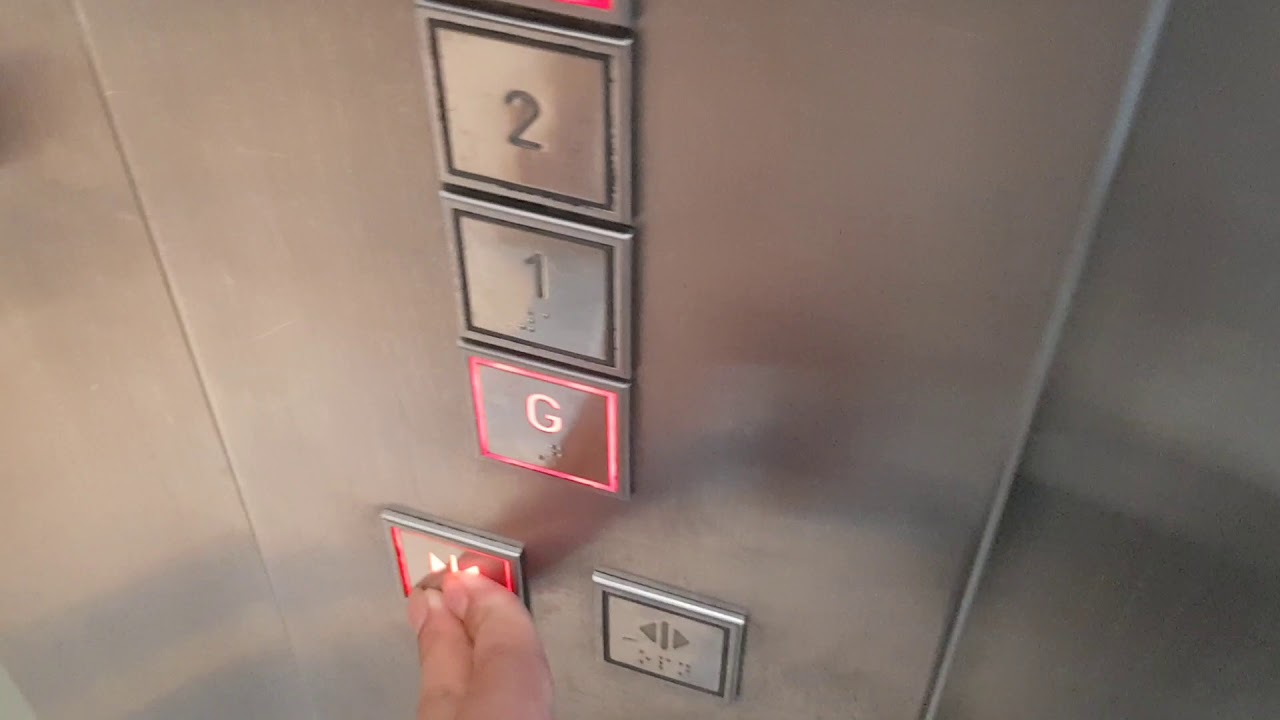 Elevator Central Plaza Khon Kaen