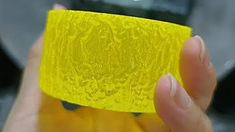 GAGG: Ce crystal cut-using the diamond wire loop saw-Ensoll #crystal #wiresaw #cut #optical