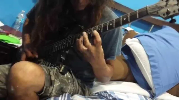 Ronnie Snow ( guitarist)