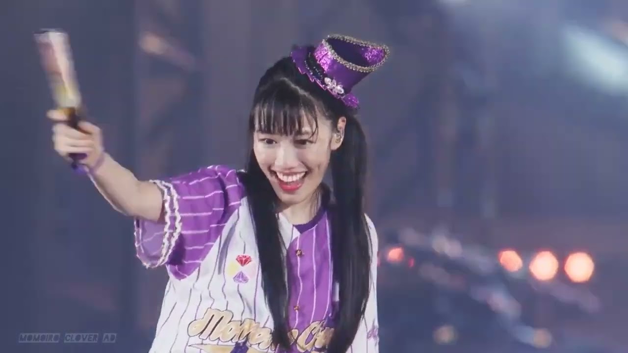 Momoiro Clover Z - Hashire! ZZ - YouTube