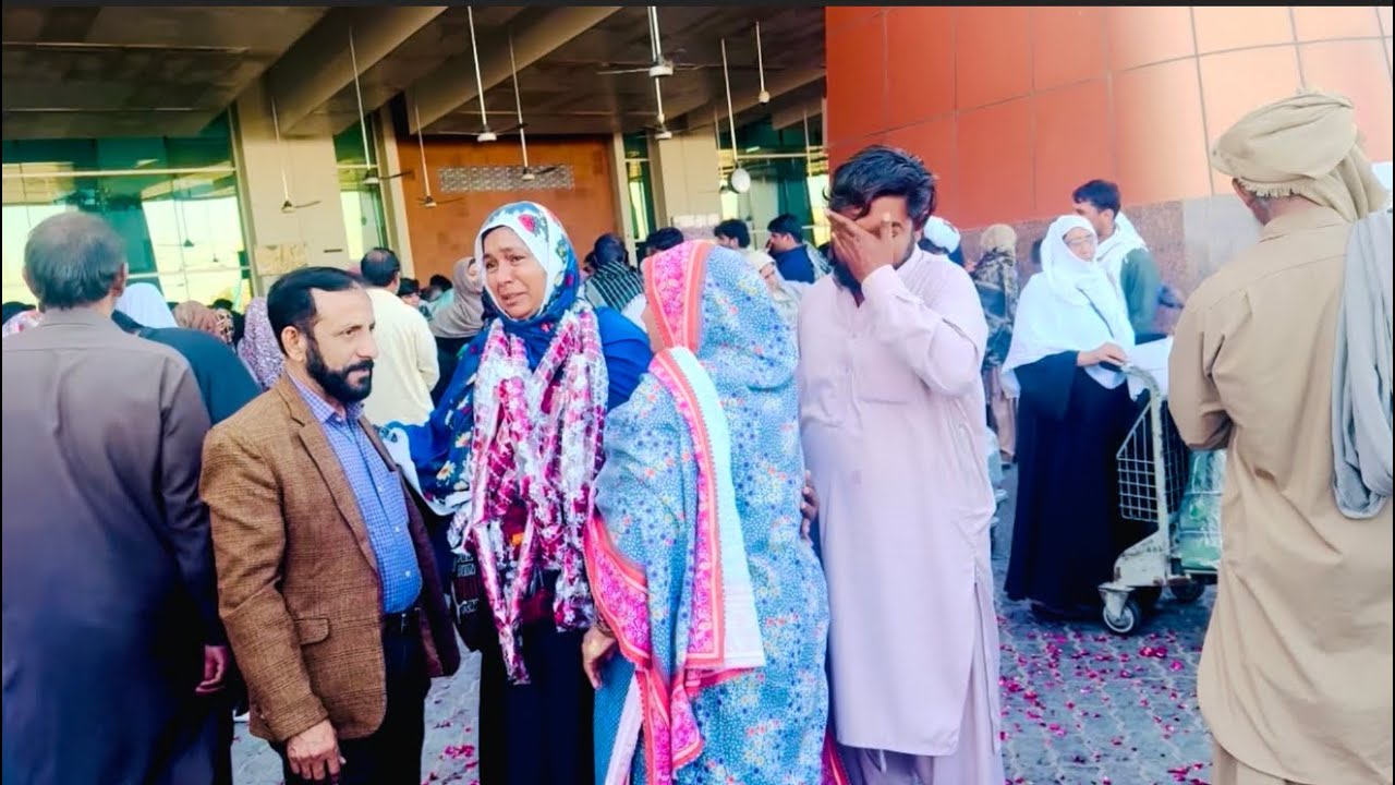 Aik Beti ka lya maa air pourt sa Nikalta hoa ro ro kar bora  hal 😭