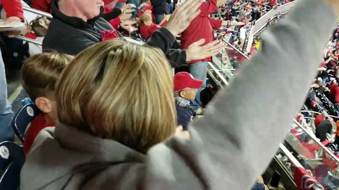 Nationals 2019 NLCS Game 4 Baby Shark Intro