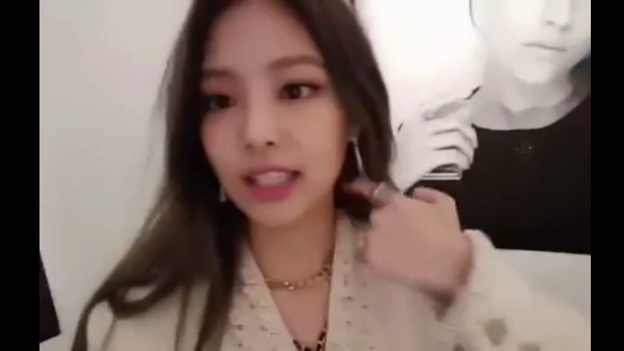 BLACKPINK Jennie - GD Event today - YouTube