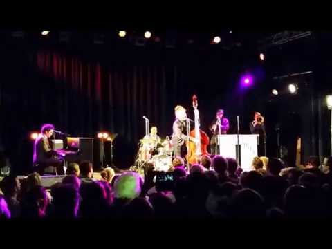 Видео: Scott Bradlee & Postmodern Jukebox ft. Casey Abrams - I'm Not the Only One (a snippet, live)