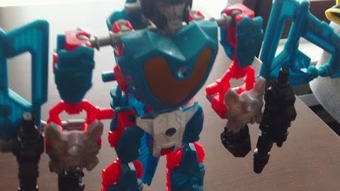 Transformers Construct-Bots: Scout Class Thundercracker Review