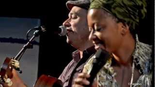 PIERRE ADERNE & SARA TAVARES  - Nha Morninha chords