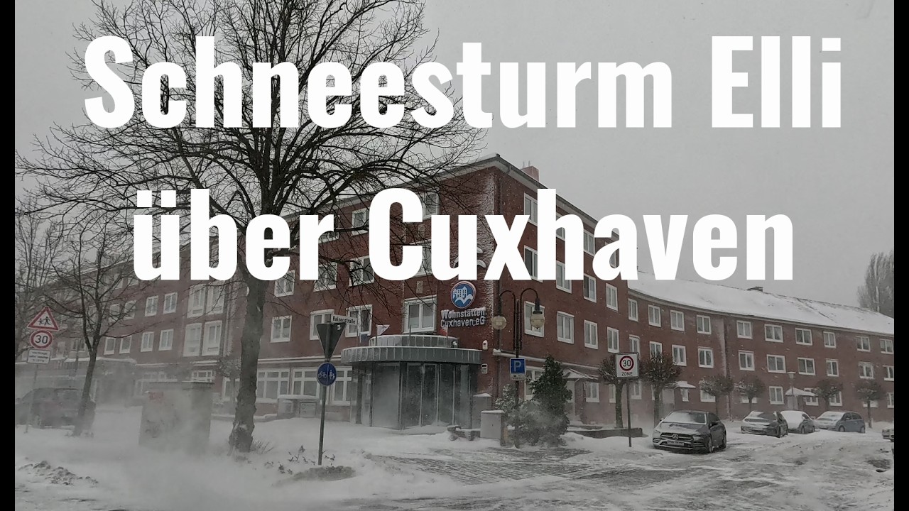 Der Norden . Die Stadt Cuxhaven erlebt ein  eisiges Sturmtief .