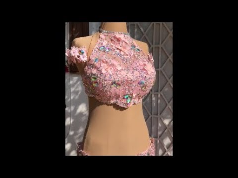 Totally pink flowers Belly dance costume by Sufel Boutique. ベリー