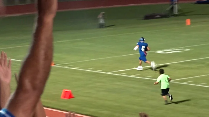 37yd qbk 4 td by Cesar Aguilera