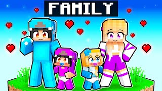 Having an OMZ/HEATHER FAMILY in Minecraft!