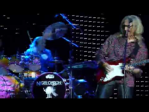 Elton John - Rocket Man - instrumental part (Live ...