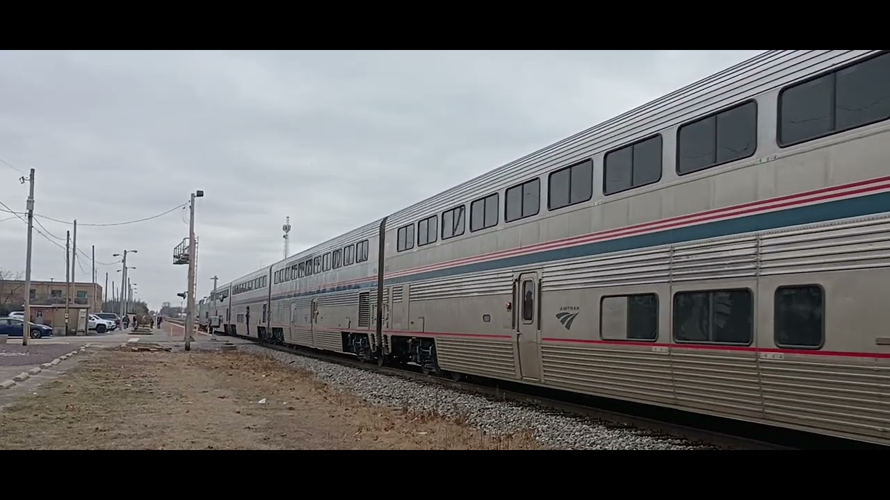 Amtrak 55 leading 391 at Centralia IL 