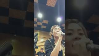 Download Lagu satu yang tak bisa lepas-reza artamevia @DewiMuninggar MP3