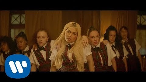 Hayley Kiyoko - I Wish [Official Music Video]