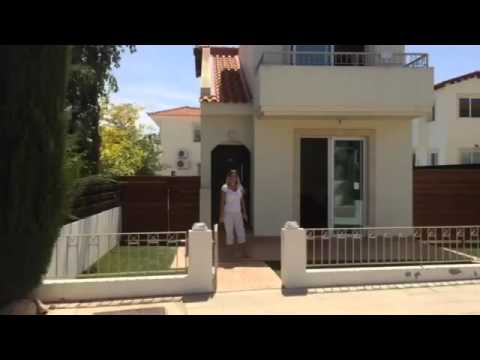 Video: Hoe Een Villa Op Cyprus Te Huren